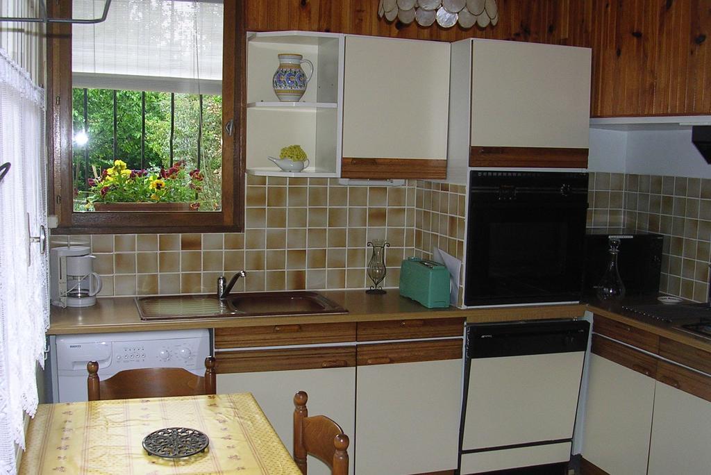 Appartement Le Jardin à Gréoux-les-Bains Extérieur photo